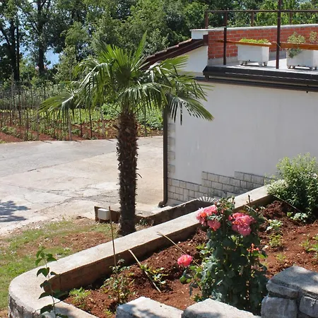 Gasthof And With Parking Space Icici, Opatija - 2315